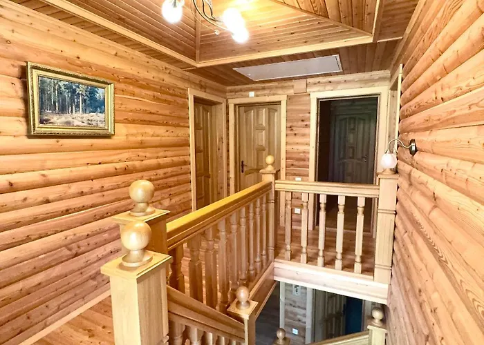 смерековий двір Tatil Evi